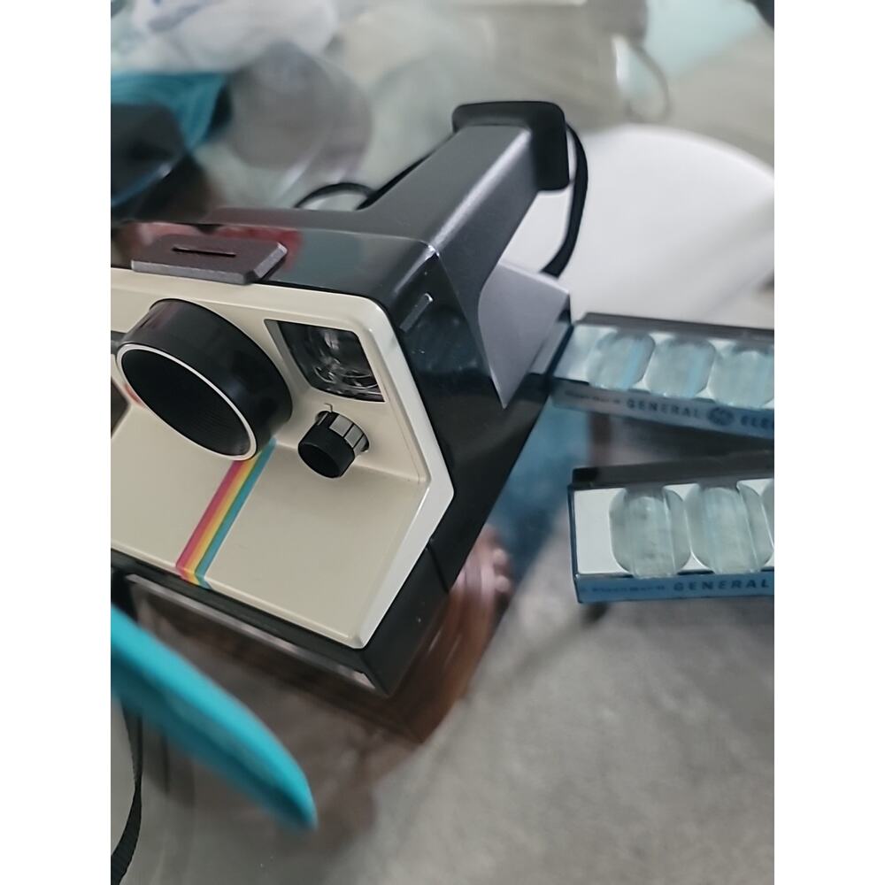 Polaroid One Step SX-70 White Land Camera Case w/Strap Rainbow Stripe Untested - Picture 7 of 15